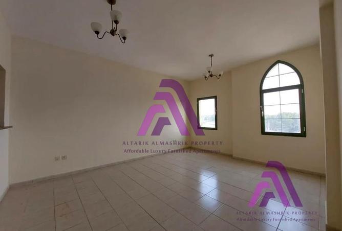 69504420 - Property Image 2