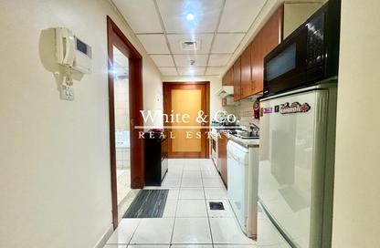 Apartment - Studio - 1 Bathroom for rent in Al Dhafra 4 - Al Dhafra - Greens - Dubai