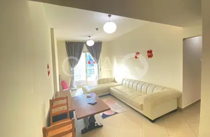 شقة - 2 غرف نوم - 4 حمامات للايجار في برج أيكون 1 - (JLT) مجمع M - أبراج بحيرات الجميرا - دبي