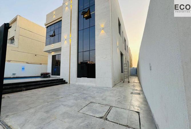 127917911 - Property Image 2