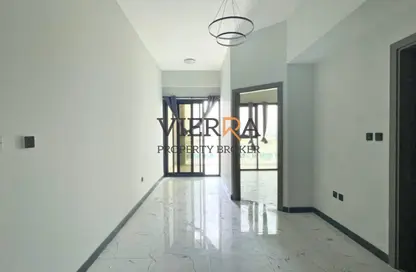 شقة - غرفة نوم - 1 حمام للايجار في برج روكان B - برج روكان - روكان - دبي لاند - دبي