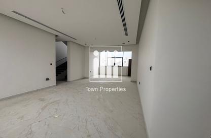Villa - 4 Bedrooms - 6 Bathrooms for sale in Alreeman II - Al Shamkha - Abu Dhabi