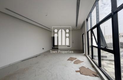 Villa - 4 Bedrooms - 6 Bathrooms for sale in Alreeman II - Al Shamkha - Abu Dhabi