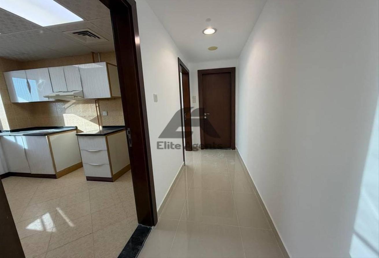 COMMUNITY VIEW | HIGH FLOOR | READY TO MOVE photo 7