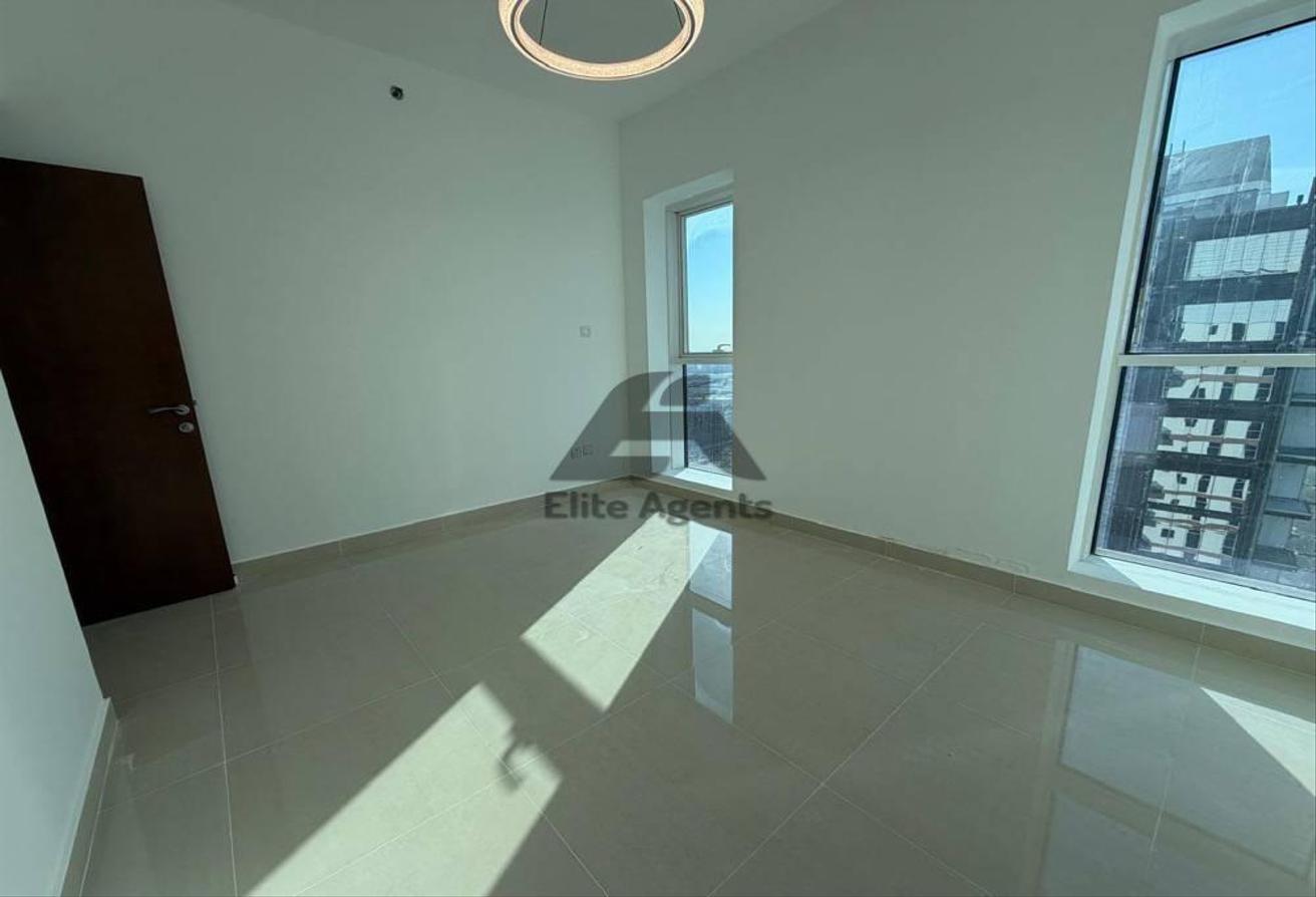 COMMUNITY VIEW | HIGH FLOOR | READY TO MOVE photo 6