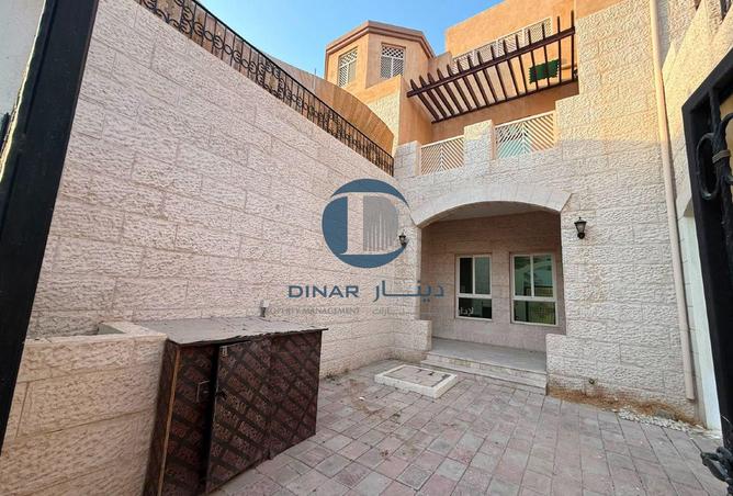 135625843 - Property Image 2