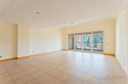 Apartment - 1 - 2 for rent in Al Hamri - Shoreline Apartments - Palm Jumeirah - Dubai