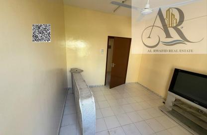 Apartment - 2 - 2 for rent in Al Azza Building - Al Rumaila 1 - Ajman Apartment - 2 - 2 for rent in Al Azza Building - Al Rumaila 1 - Ajman