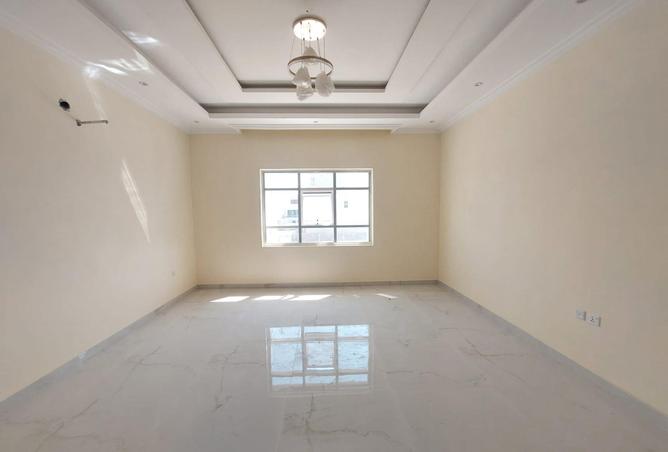141002715 - Property Image 2