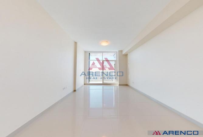 104252017 - Property Image 2