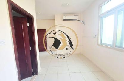 Apartment - Studio - 1 for rent in Fire Station Road - Muwaileh - Sharjah Apartment - Studio - 1 for rent in Fire Station Road - Muwaileh - Sharjah