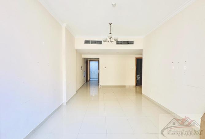 78596016 - Property Image 2