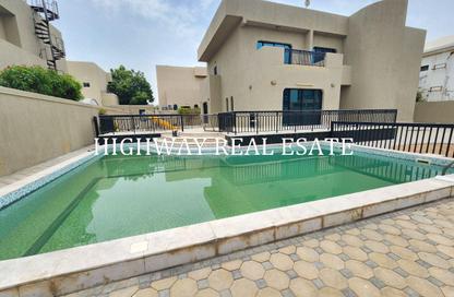 Villa - 5 - 6 for rent in Al Falaj - Al Riqqa - Sharjah