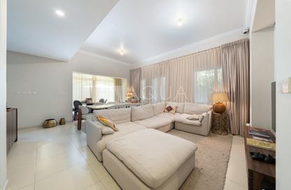 Villa - 3 Bedrooms - 4 Bathrooms for sale in Casa Dora - Serena - Dubai