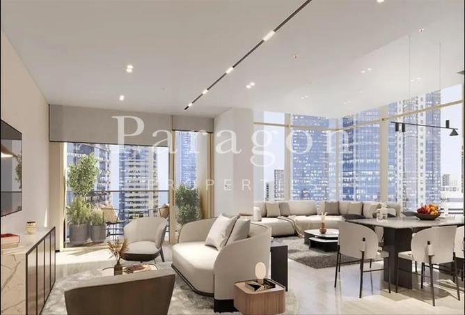 MALL EXCESS / EXECUTIVE LAYOUT / CORNER UNIT