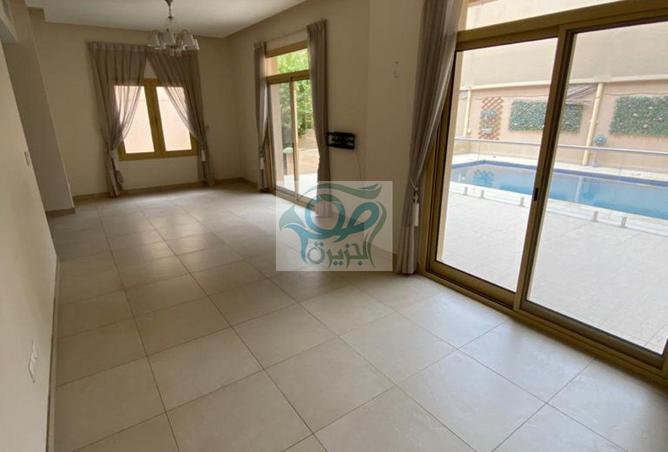 119488371 - Property Image 2
