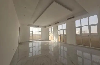 فيلا - 5 غرف نوم - 6 حمامات للايجار في العوير 1 - العوير - دبي فيلا - 5 غرف نوم - 6 حمامات للايجار في العوير 1 - العوير - دبي