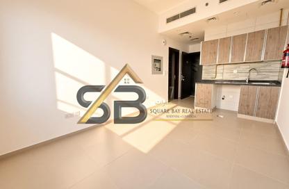 Apartment - Studio - 1 Bathroom for rent in Al Shafar Palladium Building - Al Jaddaf - Dubai