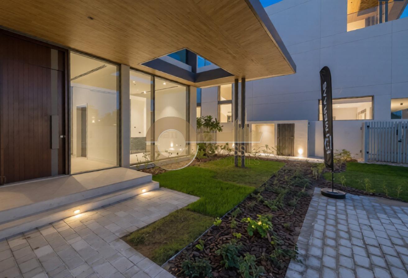 IMPRESSIVE DOUBLE HEIGHT | PRIVATE GARDEN photo 13