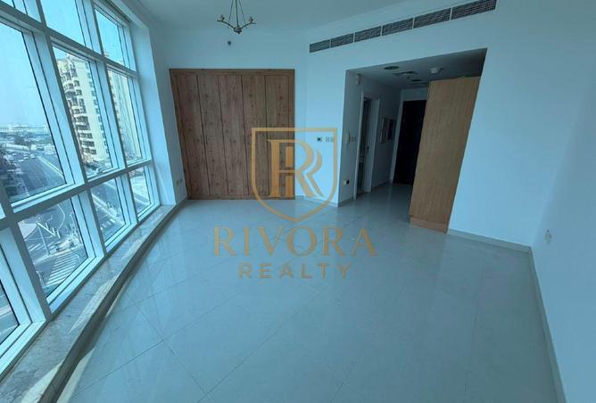 123389957 - Property Main Image