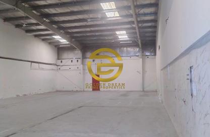 Warehouse - Studio - 1 Bathroom for rent in Al Qusais Industrial Area 1 - Al Qusais Industrial Area - Al Qusais - Dubai