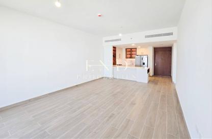 Apartment - 2 Bedrooms - 2 Bathrooms for rent in Holland Gardens - Town Square - Dubai