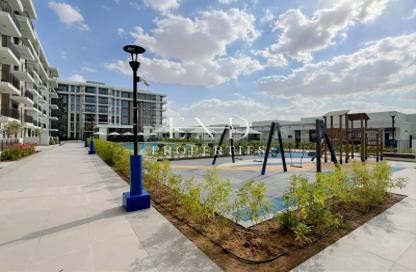Apartment - 2 Bedrooms - 2 Bathrooms for rent in Holland Gardens - Town Square - Dubai
