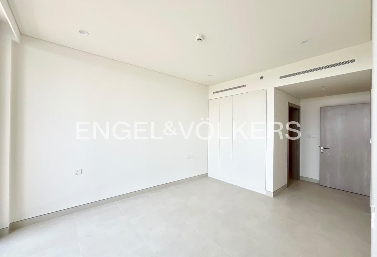 Golf Course Views | Brand New | Unfurnished photo 8