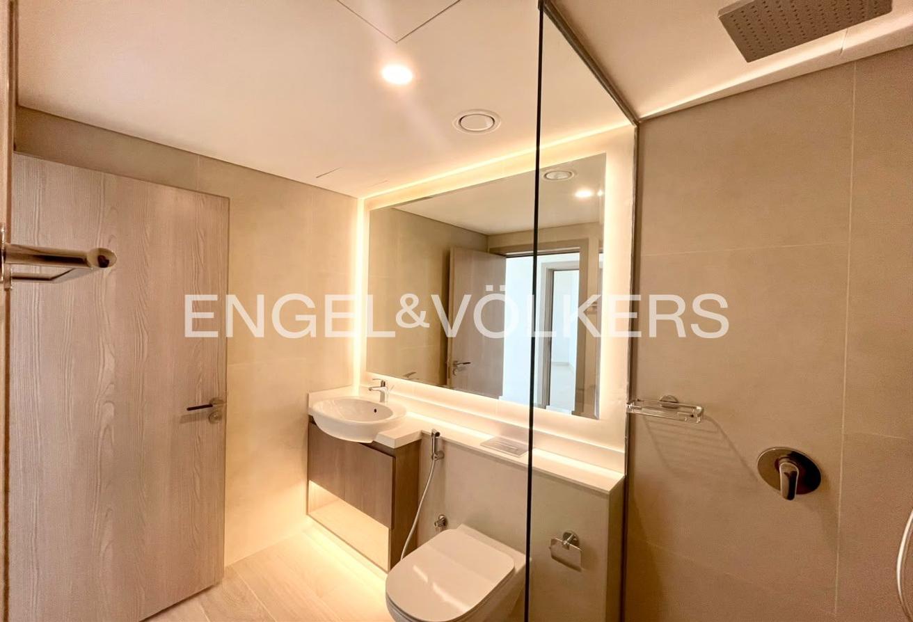 Golf Course Views | Brand New | Unfurnished photo 10