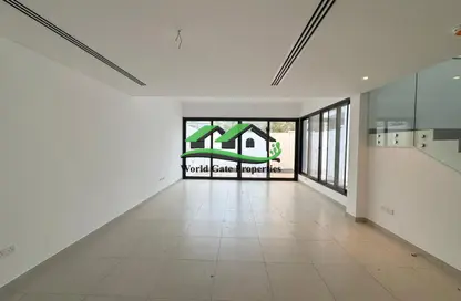 Villa - 3 Bedrooms - 4 Bathrooms for rent in Bloom Gardens - Al Salam Street - Abu Dhabi