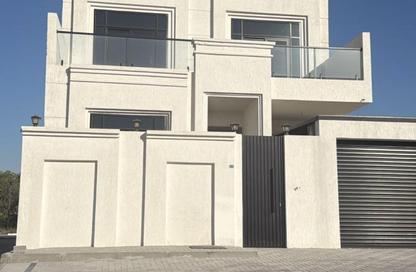 Villa - 4 Bedrooms - 5 Bathrooms for rent in Tilal City D - Tilal City - Sharjah Villa - 4 Bedrooms - 5 Bathrooms for rent in Tilal City D - Tilal City - Sharjah