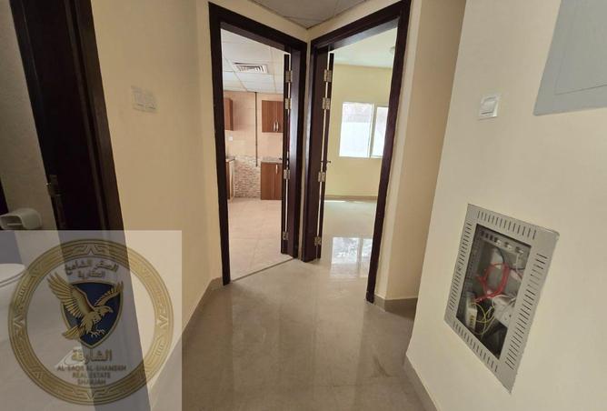 102820673 - Property Image 3