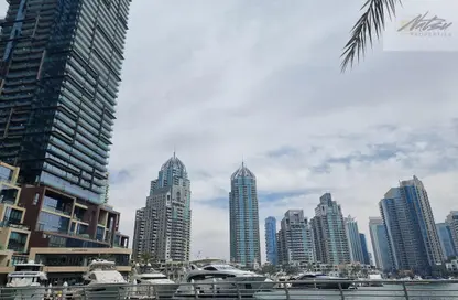 Office Space - 1 Bedroom - 3 Bathrooms for rent in Dubai Marina Walk - Dubai Marina - Dubai
