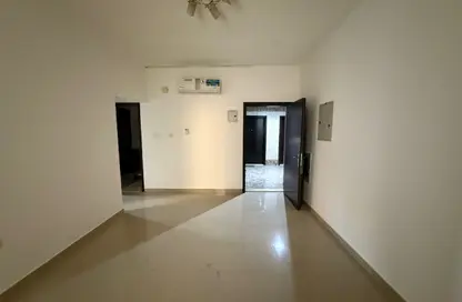 Apartment - 1 Bedroom - 1 Bathroom for rent in Sohool Building - Al Butina - Sharjah