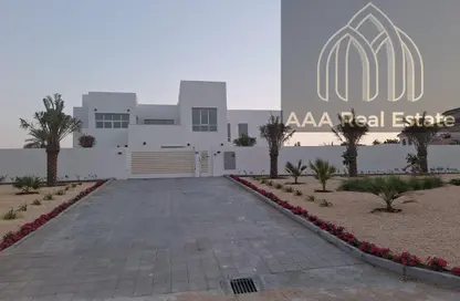 Villa - 5 Bedrooms - 7 Bathrooms for rent in Al Muhaisnah 1 - Al Muhaisnah - Dubai