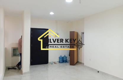 Apartment - 2 Bedrooms - 2 Bathrooms for rent in Rolla Square - Rolla Area - Sharjah