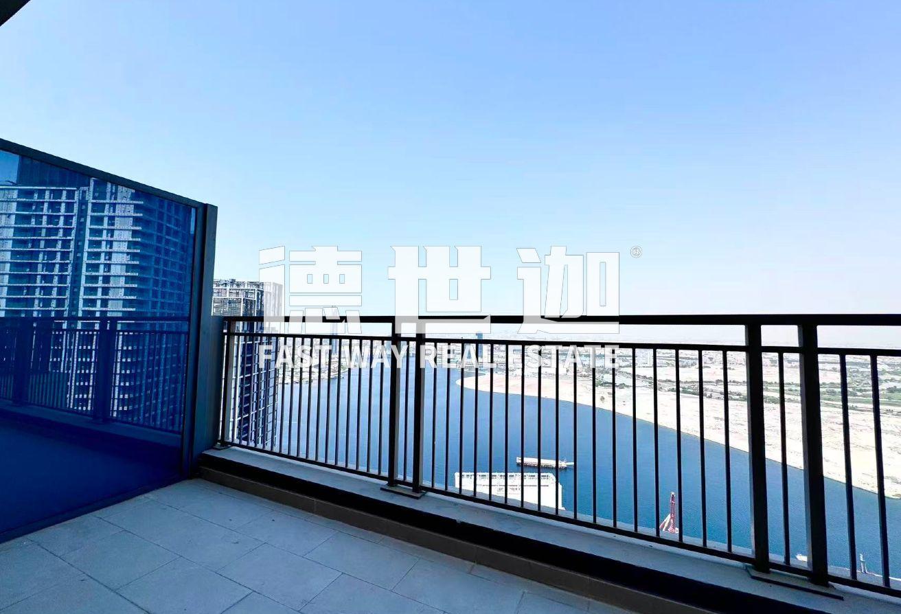 Sea and Burj view/Upgraded unit/4 beds+ maid room photo 9