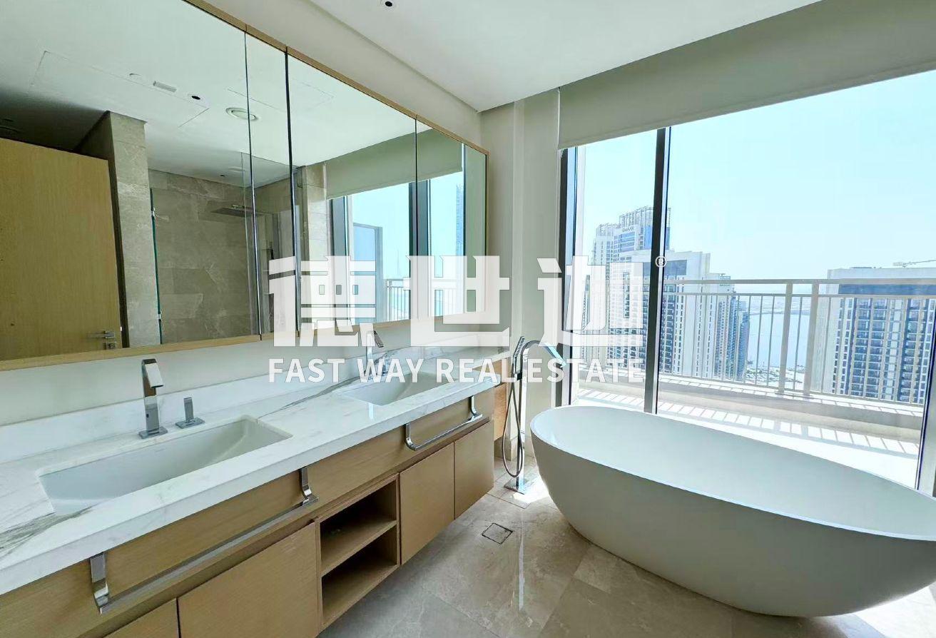 Sea and Burj view/Upgraded unit/4 beds+ maid room photo 11