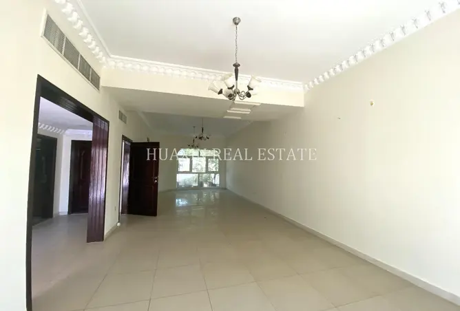 161400568 - Property Image 3