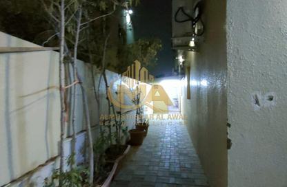 Apartment - 2 Bedrooms - 3 Bathrooms for rent in Al Mowaihat 2 - Al Mowaihat - Ajman