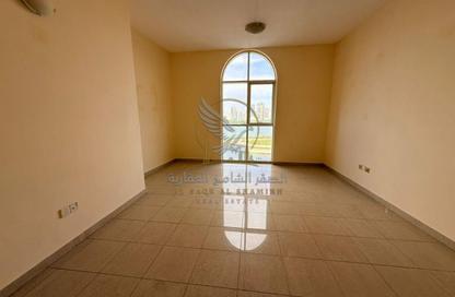 Apartment - 3 - 4 for rent in Al Majaz 3 - Al Majaz - Sharjah