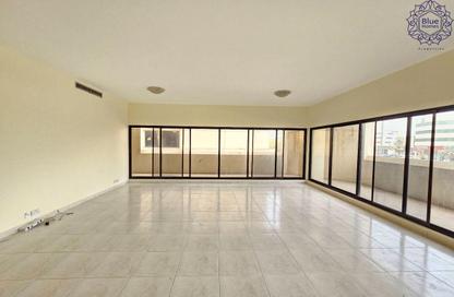 Apartment - 3 Bedrooms - 2 Bathrooms for rent in Oud Metha - Bur Dubai - Dubai