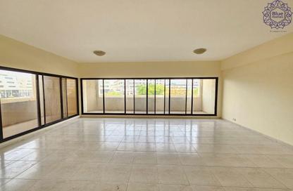 Apartment - 3 Bedrooms - 2 Bathrooms for rent in Oud Metha - Bur Dubai - Dubai