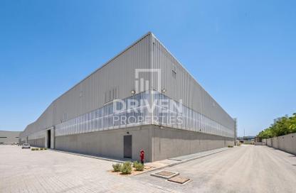 Warehouse - Studio - 6 Bathrooms for rent in Dubai Industrial City - Dubai