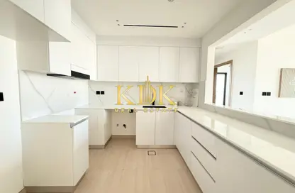 شقة - 2 غرف نوم - 2 حمامات للايجار في مرتفعات بن غاطي - الضاحية 10 - قرية جميرا الدائرية - دبي