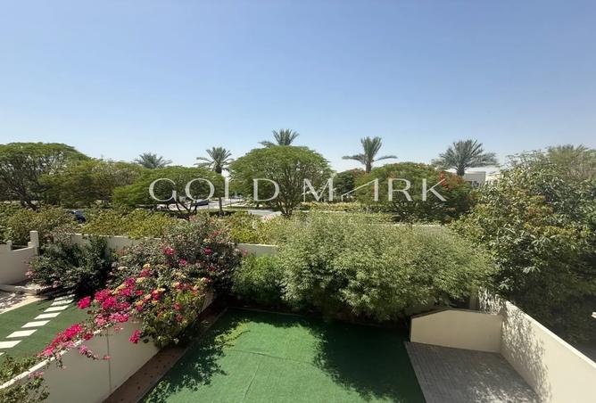 103700922 - Property Image 2