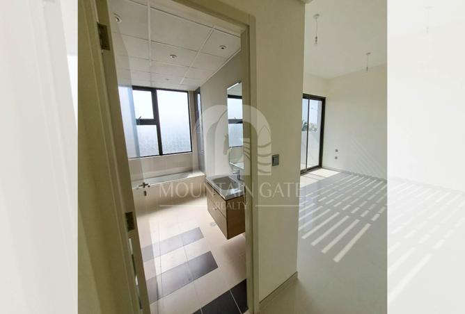 71518139 - صورة العقار 2