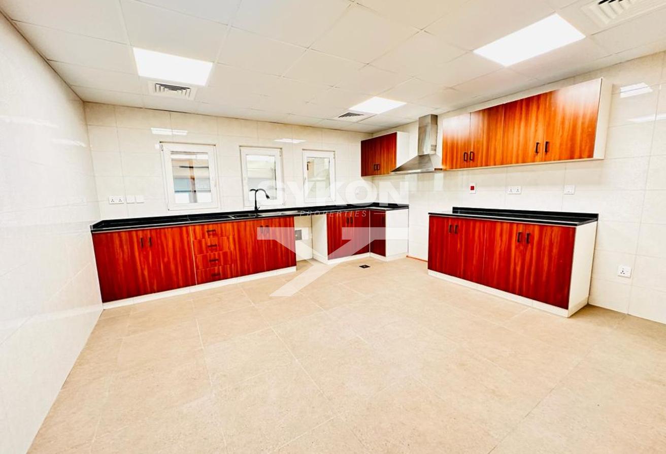 4BR Villa | Fully Upgraded | Gym | Pool | Barsha photo 10