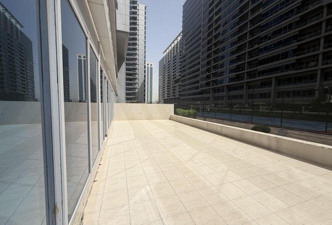 92712311 - Property Image 3