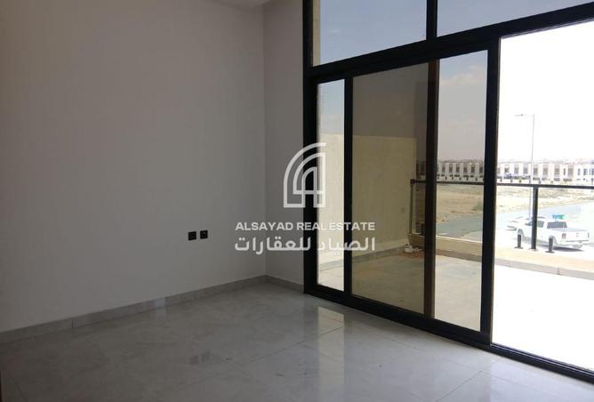 121543660 - Property Image 2
